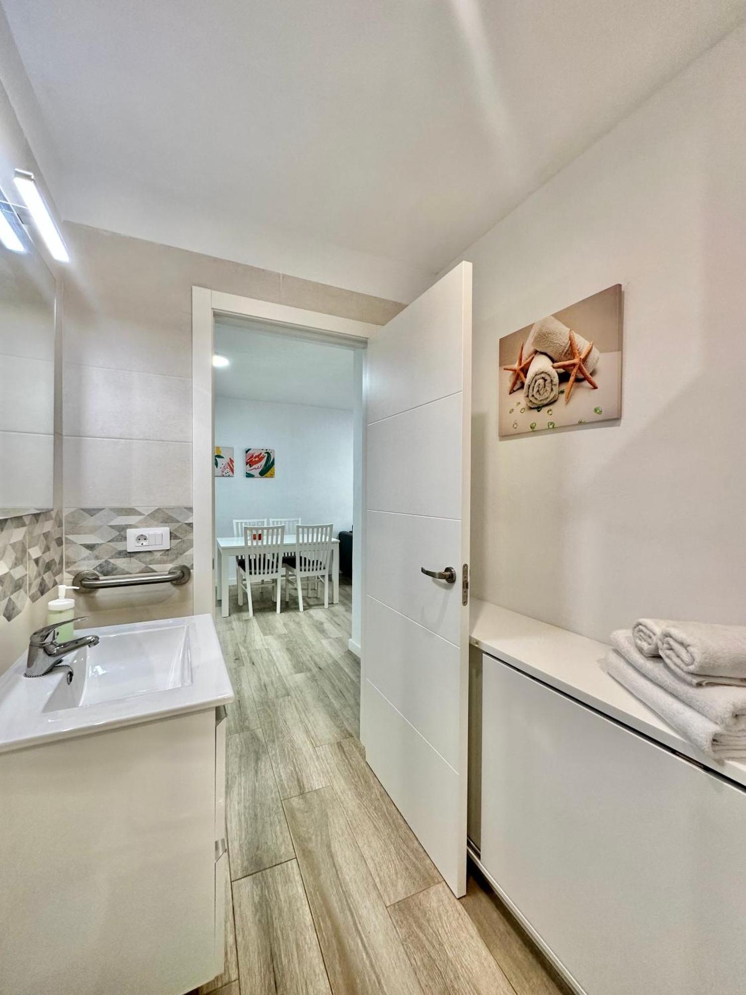 Juan Xxiii Apartment Arona  Ngoại thất bức ảnh